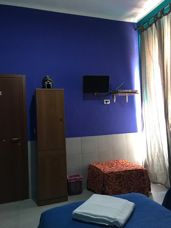 Volturno House Vandrerhjem Roma Rom bilde